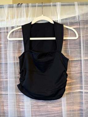OQQ Women's Square Neck Ruched Crop Tank Top Black Size Medium